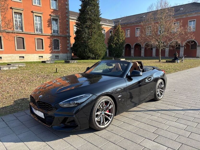 Z4 M40i