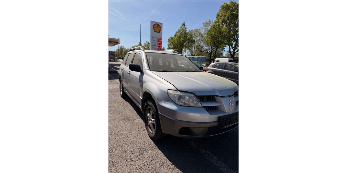 Mitsubishi Outlander 14.000 km 1.700 &euro; Rosdorf 37124