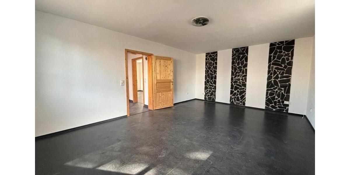 Einfamilienhaus Rauschenberg - 3 Zimmer, 100 m&sup2;, 1.000&euro; | Angebot:26235542