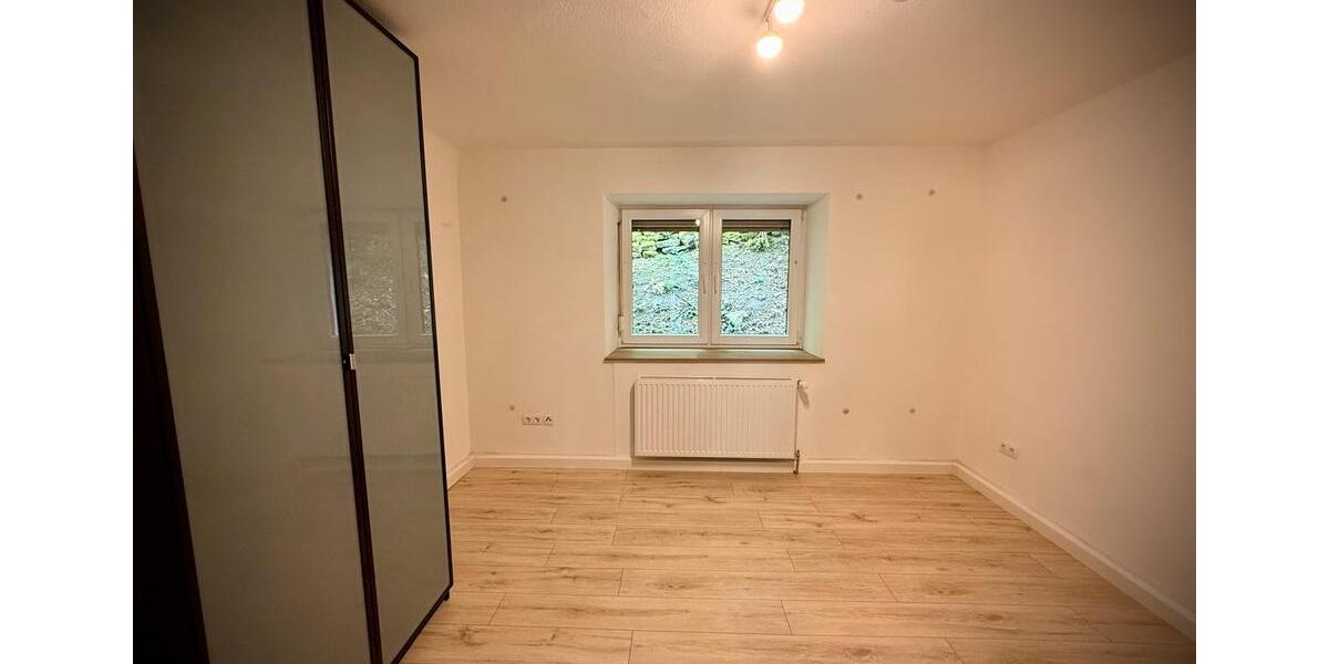 Einfamilienhaus Rammelsbach - 9 Zimmer, 175 m&sup2;, 239.000&euro; | Angebot:26580330