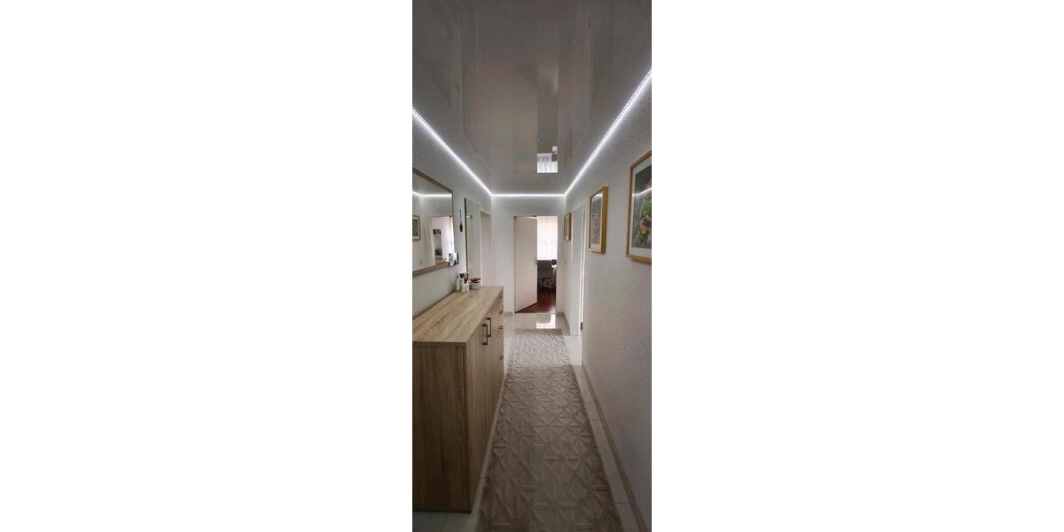 3-Zimmer-Wohnung mit 2 Balkonen, Klimaanlage, Einbauküche 3 zimmer