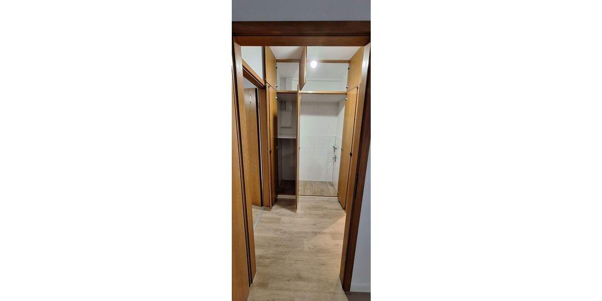 Etagenwohnung Mettmann Metzkausen - 2 Zimmer, 77 m&sup2;, 924&euro; | Angebot:24827932