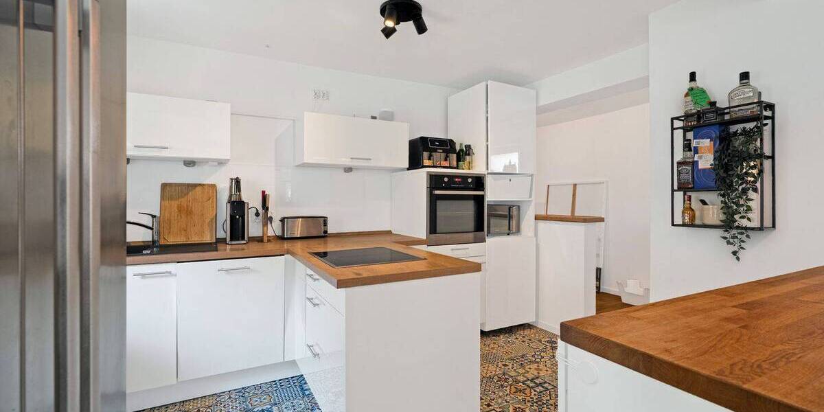 Etagenwohnung Hannover Linden-Süd - 5 Zimmer, 165 m&sup2;, 696.000&euro; | Angebot:26106373