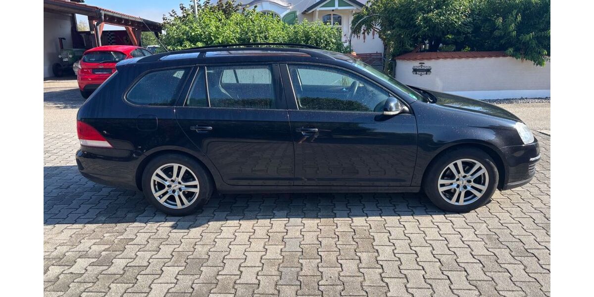 VW Golf 200.000 km 2.990 &euro; Langquaid OT Niederleierndorf 84085