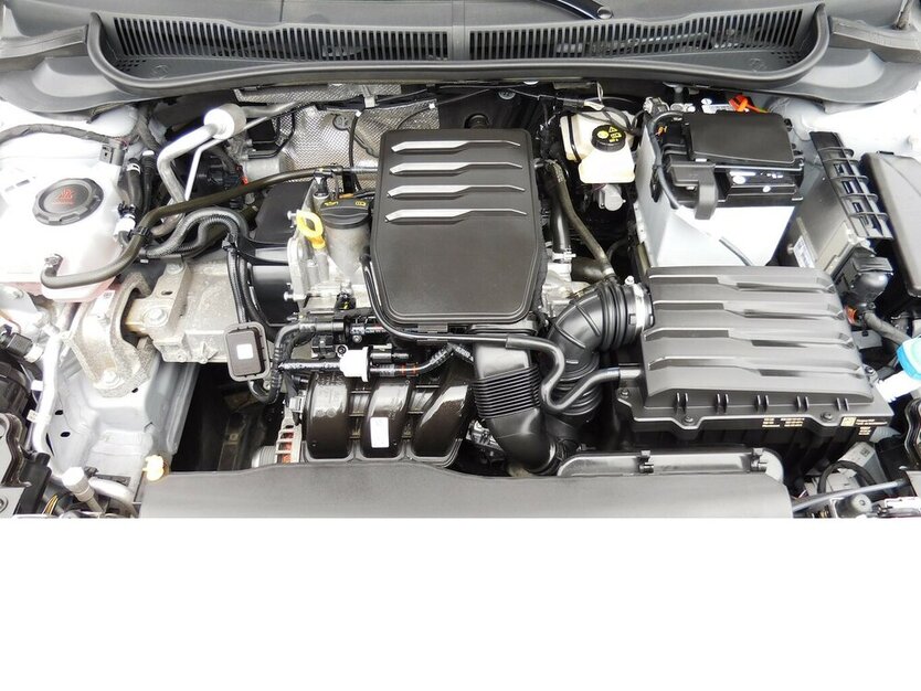 VW Polo 1.0 Life MPI BMT 4Trg Klima Navi LED 20.800 km 15.690 € Vordorf 38533