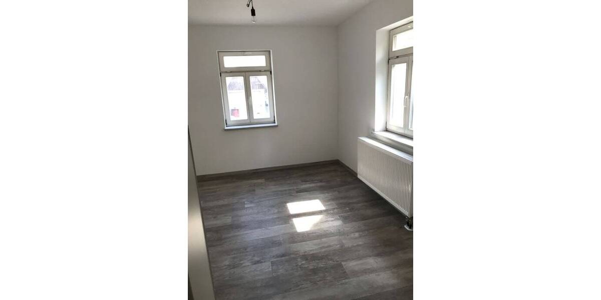 Mehrfamilienhaus, Wohnhaus Gunzenhausen - 5 Zimmer, 125 m&sup2;, 1.150&euro; | Angebot:26188159