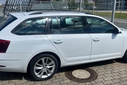 Skoda Octavia 199.000 km 11.900 &euro; Kamenz 01917