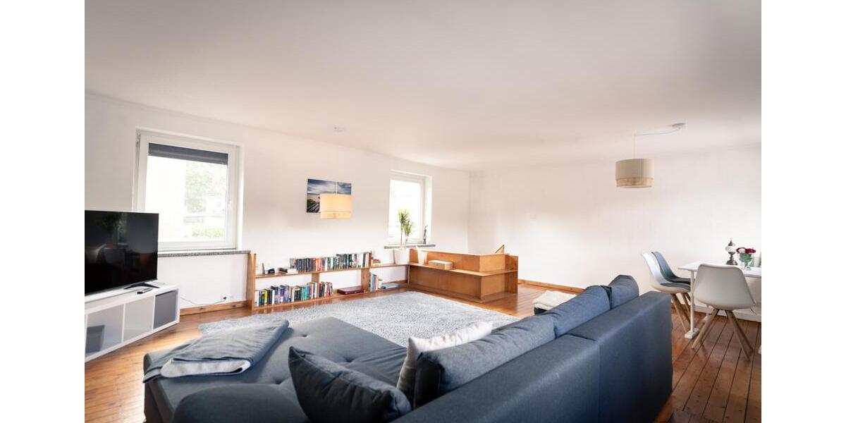 Voll ausgestattete Wohnung - Gehdistanz zum Marine-Hauptquartier 2.5 zimmer