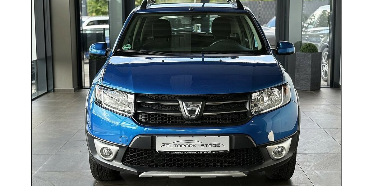 Dacia Sandero II 0.9 TCe 90eco Stepway Navi PDC Tempo 159.000 km 4.999 &euro; Stade 21682