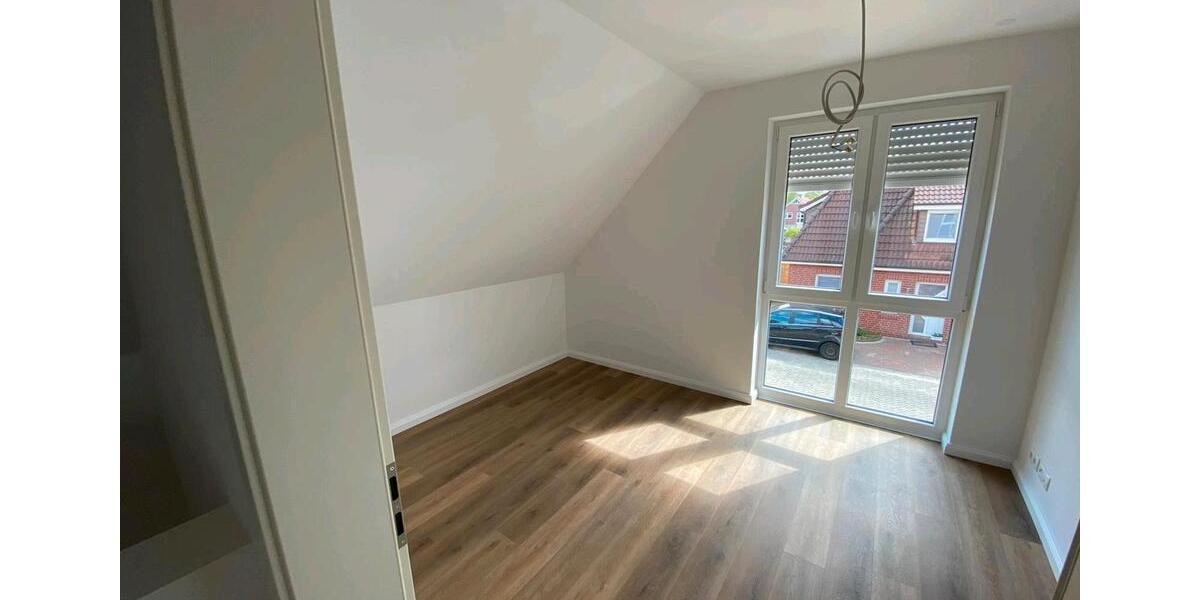 DHH zentral, modern, energiesparend 5 zimmer