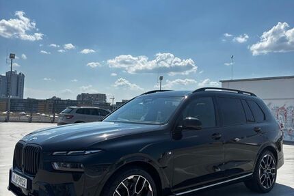 BMW X7 1.500 km 125.200 &euro; Gräfelfing 82166