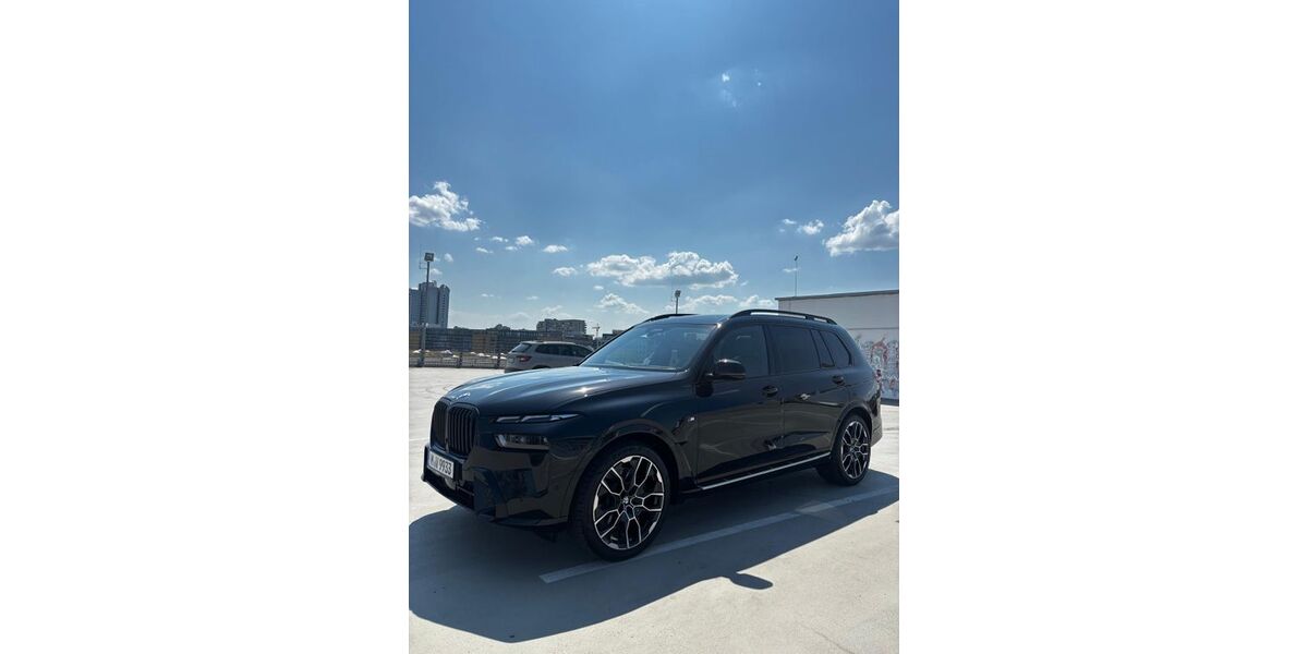 BMW X7 1.500 km 125.200 &euro; Gräfelfing 82166