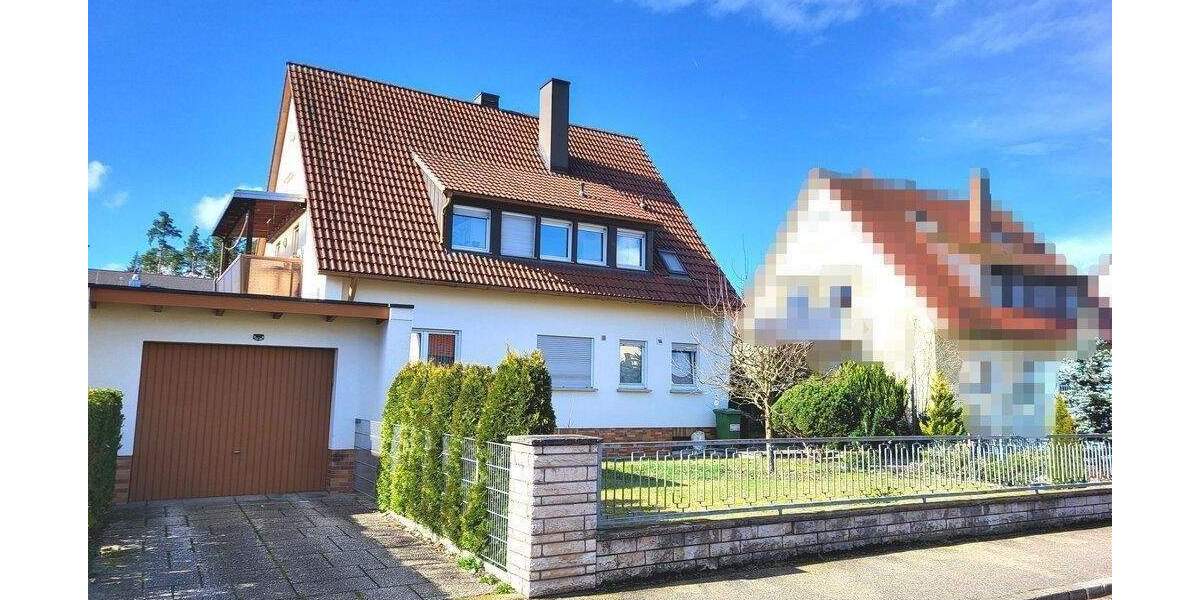 Massiv gebautes 2 Familienhaus - auf einem ca. 758 m² großen Grundstück - Wendelstein OT. 6 zimmer