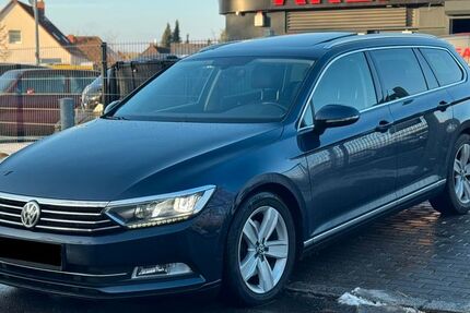 VW Passat 240.598 km 8.900 € Berlin 12353
