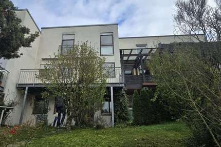 Haus zum Kaufen in Schwäbisch Gmünd 380.000 € 101 m² 4.5 zimmer