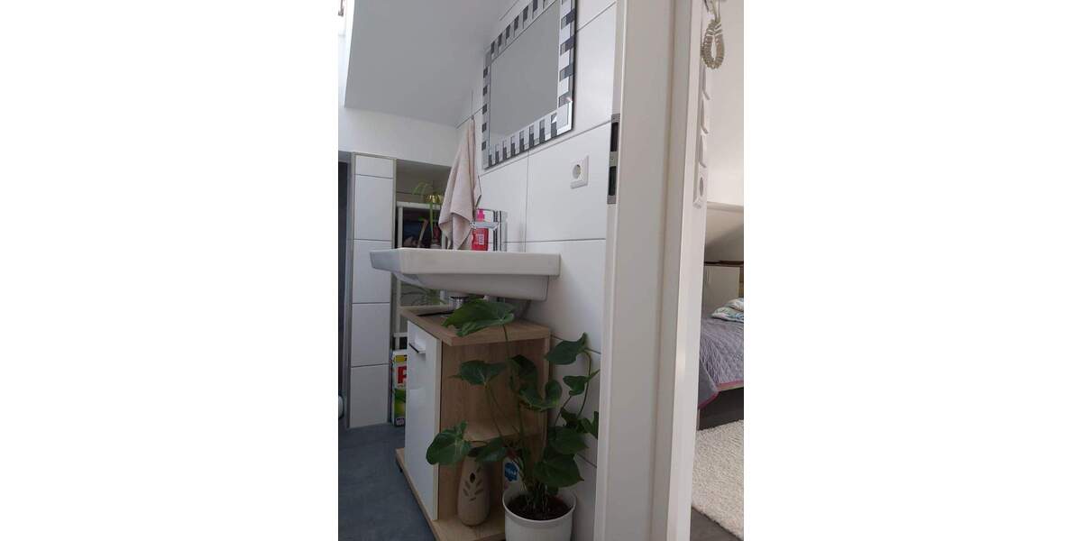 88048 Friedrichshafen Bodensee Einladendes Zuhause in idyllischer Lage 4 Wohneinheiten 2 Garagen 2 Stellplätze 1 zimmer