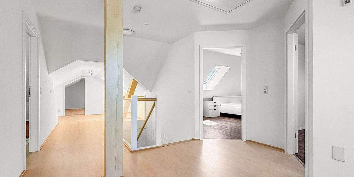 Mehrfamilienhaus, Wohnhaus Heide Süderholm - 6 Zimmer, 195 m&sup2;, 2.290&euro; | Angebot:25997333