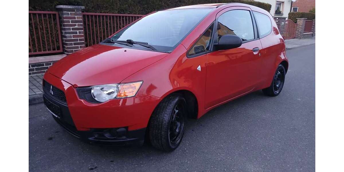 Mitsubishi Colt 45.450 km 3.250 &euro; Dieskau (Kabelsketal) 06184
