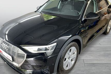 Audi e-tron 33.931 km 28.944 &euro; Dortmund 44143