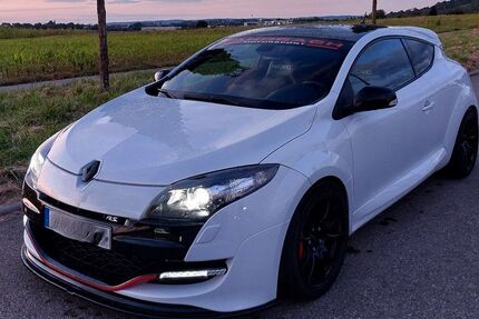 Renault Megane 66.900 km 22.999 &euro; Winnenden 71364