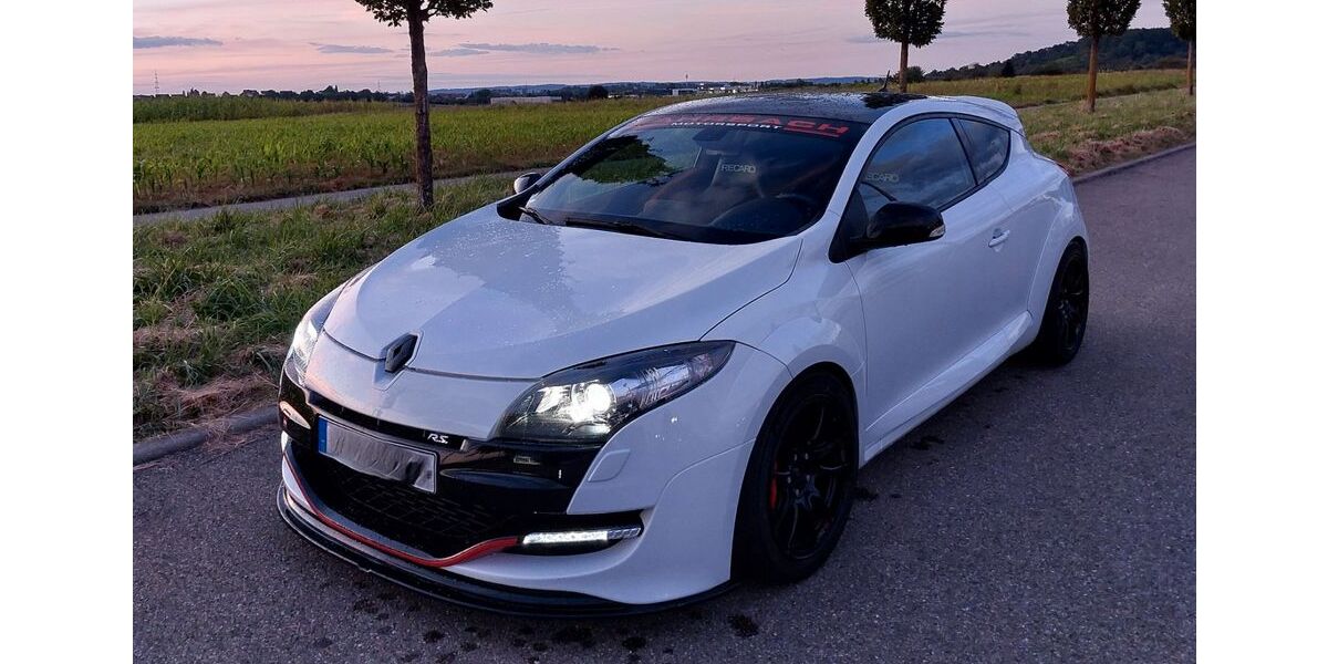 Renault Megane 66.900 km 22.999 &euro; Winnenden 71364