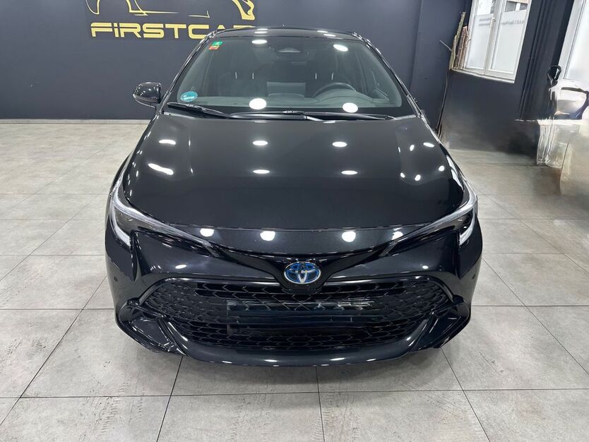 Toyota Corolla 26.000 km 25.490 € Düsseldorf 40227