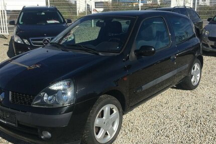 Renault Clio 1.2 16V RT,Klima Alu.,Tüv Neu! 200.000 km 2.000 € Himmelkron 95502