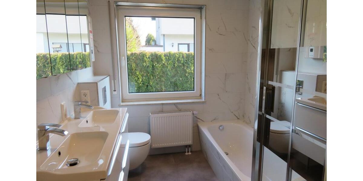 Hochparterre Hetzerath - 4 Zimmer, 104 m&sup2;, 1.050&euro; | Angebot:26625014