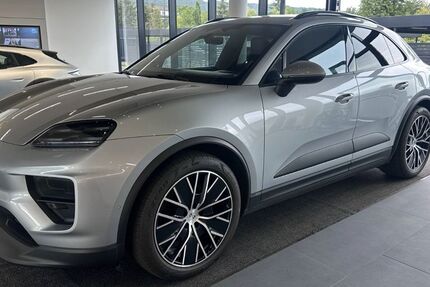 Porsche Macan 27.382 km 77.900 &euro; Minden 32429