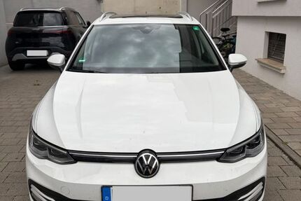 VW Golf 103.000 km 22.200 &euro; Lörrach 79541
