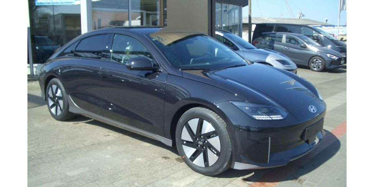 Hyundai IONIQ 6 4.950 km 42.990 € Hannover 30453