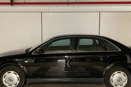 Audi A4 117.000 km 2.900 € Darmstadt 64295