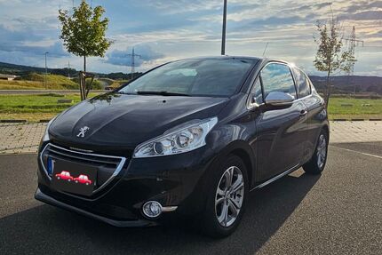 Peugeot 208 89.000 km 4.750 &euro; Wittlich 54516