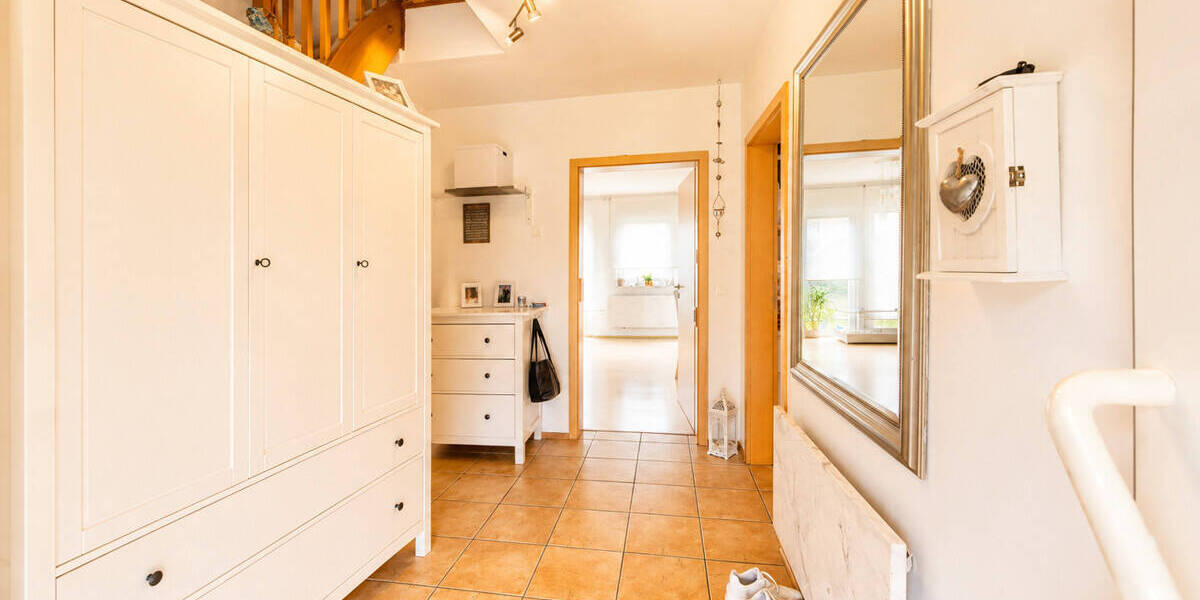 Einfamilienhaus Neutraubling - 5 Zimmer, 125 m&sup2;, 489.000&euro; | Angebot:26798749