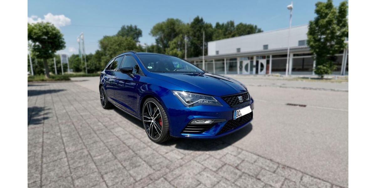Seat Leon 113.000 km 22.900 &euro; Laupheim 88471