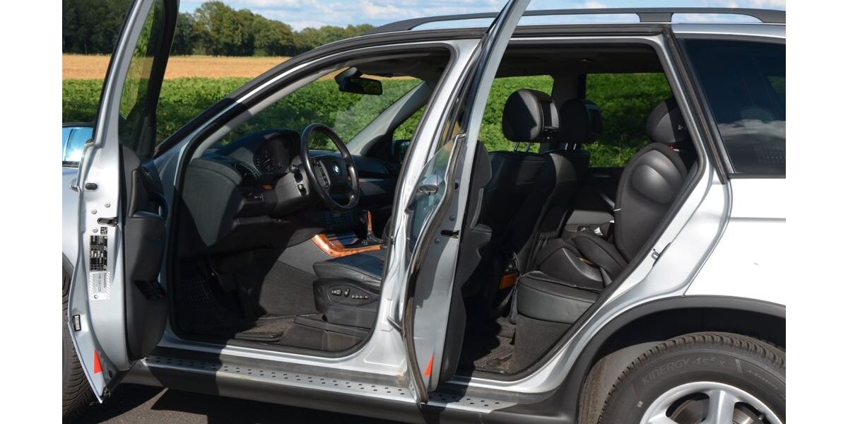 BMW X5 221.000 km 8.499 &euro; Schneverdingen 29640