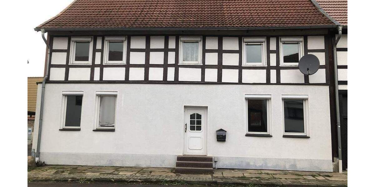 Großes Einfamilienhaus mit Nebengelass zum Ausbau 7 zimmer