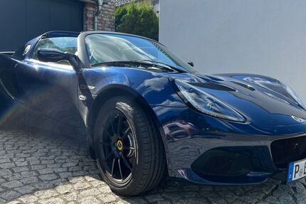 Lotus Elise 5.361 km 63.955 &euro; Zeesen 15711
