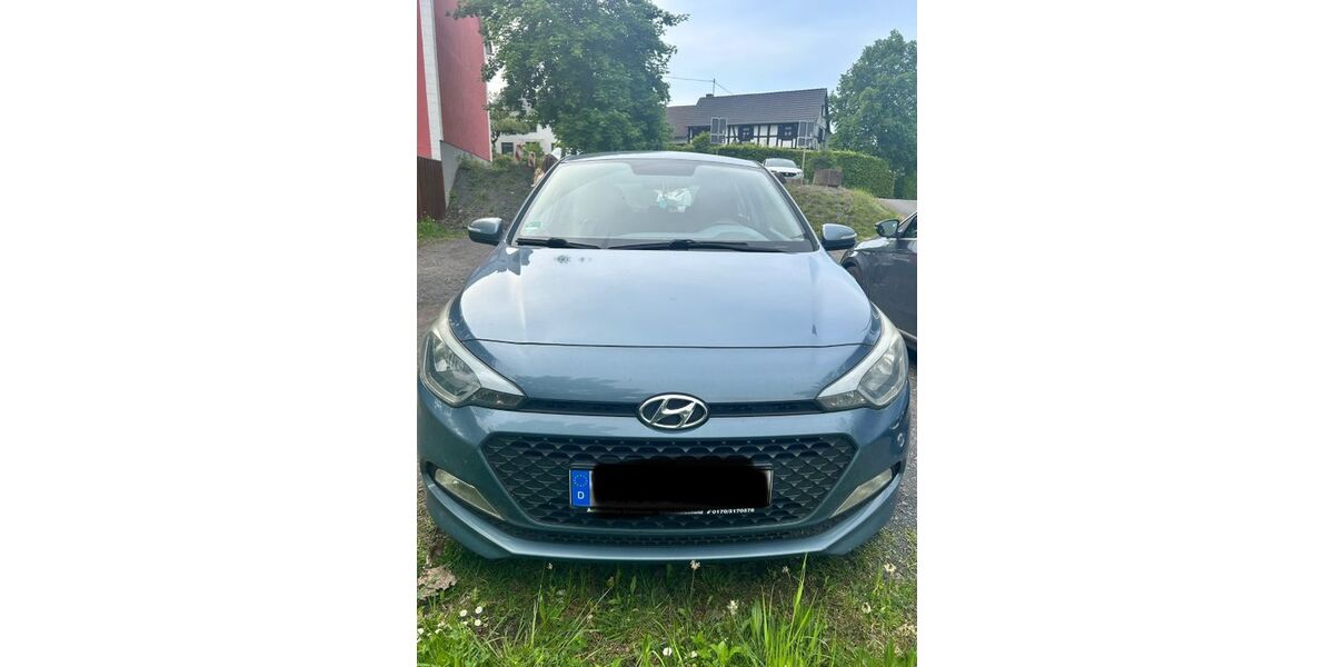 Hyundai i20 148.016 km 4.000 &euro; Stebach 56276