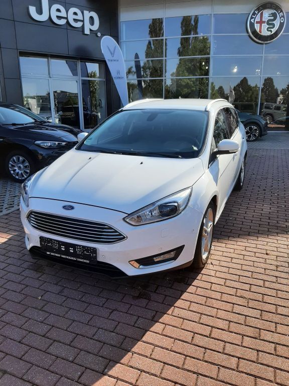 Ford Focus 73.485 km 12.990 € Chemnitz 09130