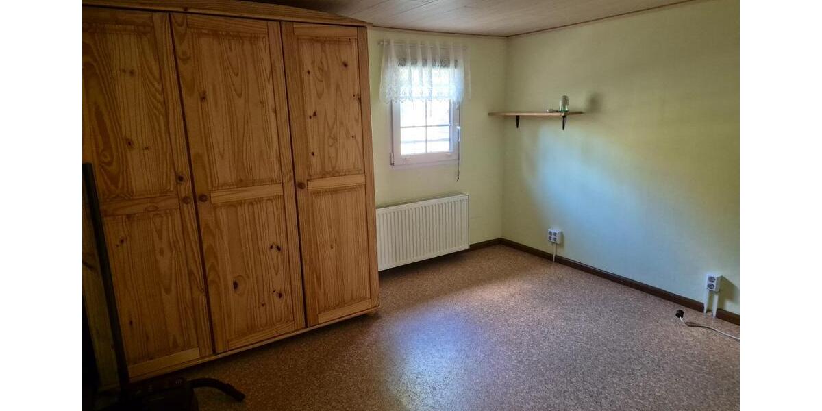 Einfamilienhaus Finsterwalde - 3 Zimmer, 81 m&sup2;, 500&euro; | Angebot:24771456