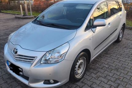 Toyota Verso 160.000 km 6.700 &euro; Lienen 49536