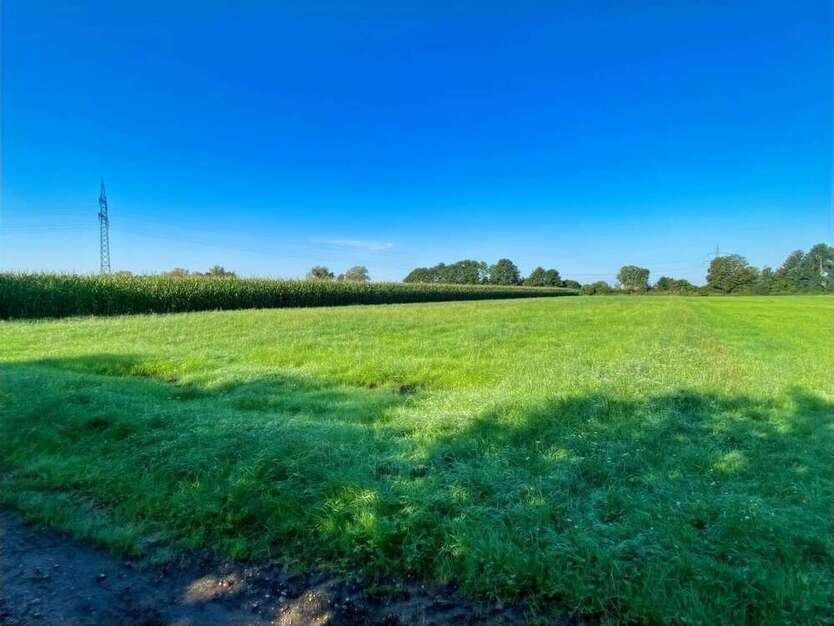 Grundstück in Ismaning 164.000 € 6540 m²
