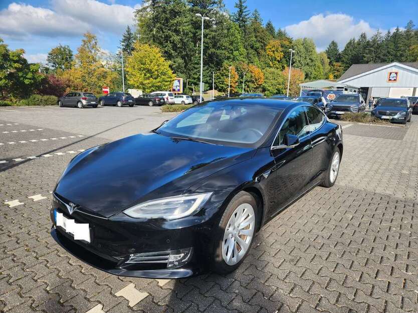 Tesla Model S 200.500 km 19.200 € Glashütten 61479