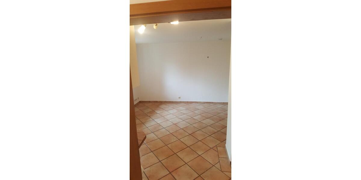 Erdgeschoßwohnung Rohrdorf - 1 Zimmer, 35 m&sup2;, 586&euro; | Angebot:24728305