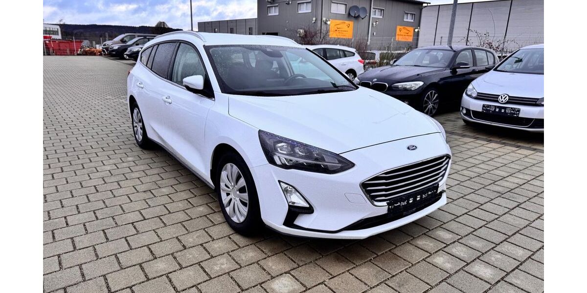 Ford Focus 122.800 km 11.999 &euro; Bad Wurzach 88410