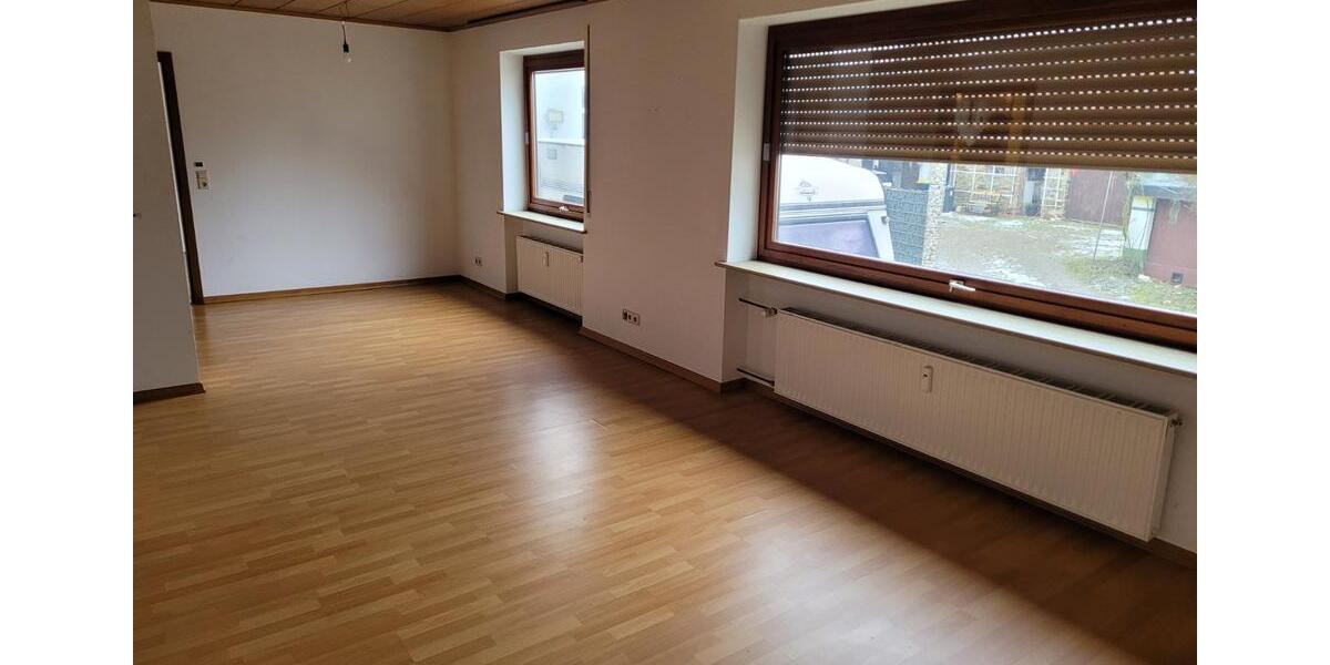 Hochparterre Beltheim - 2 Zimmer, 65 m&sup2;, 435&euro; | Angebot:19574553