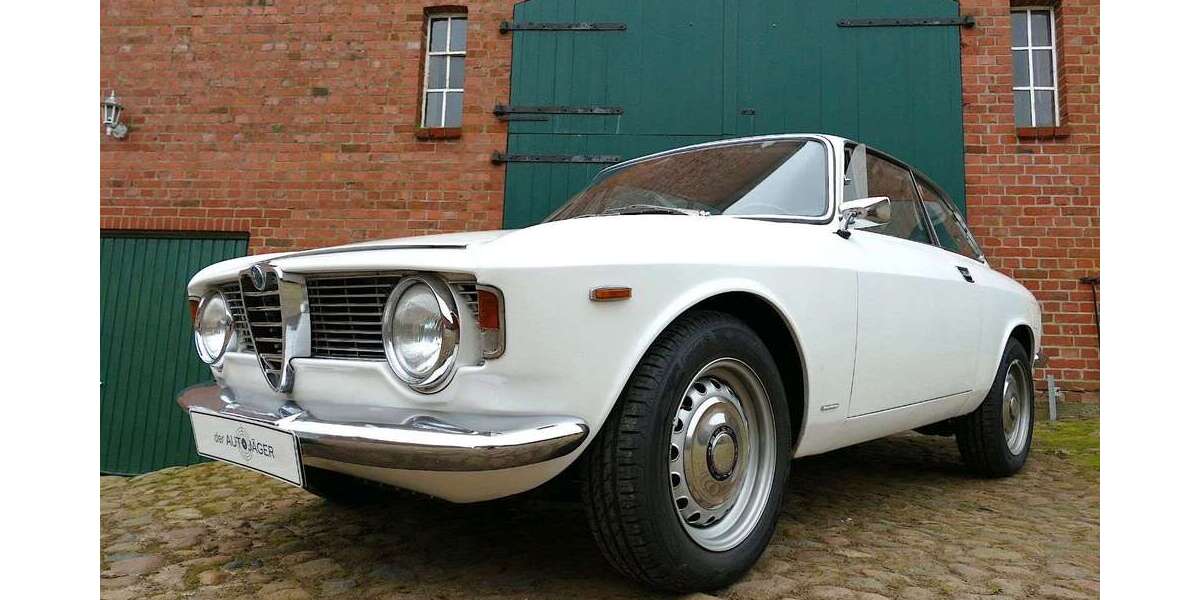 Alfa Romeo Giulia 84.850 km 39.800 &euro; Hamburg 22047