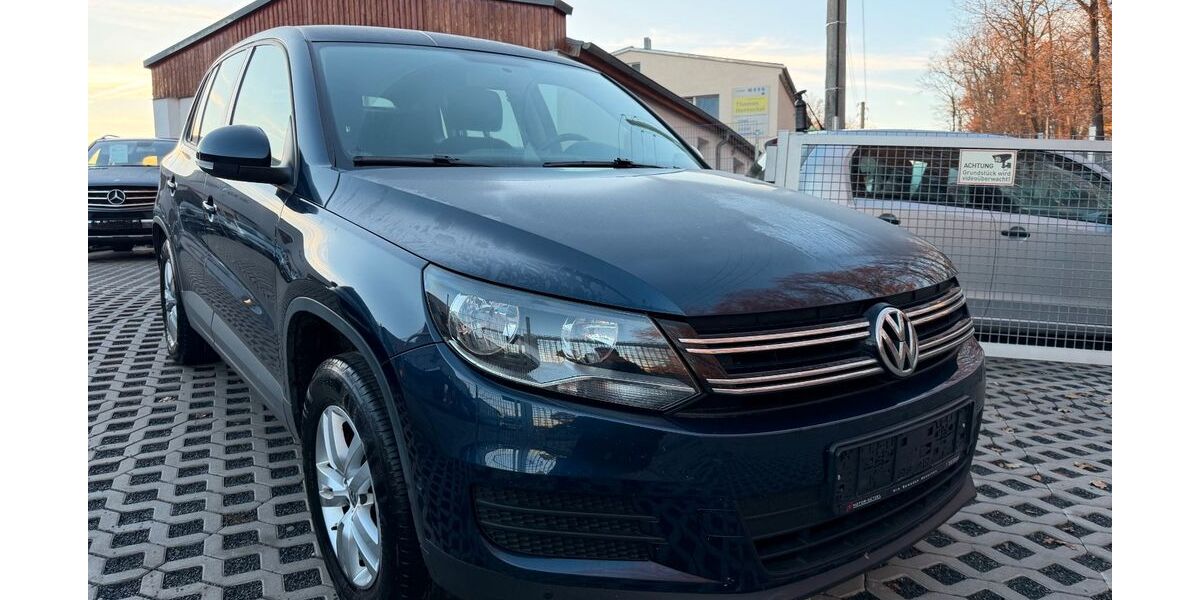 VW Tiguan 97.975 km 8.900 &euro; Bannewitz 01728
