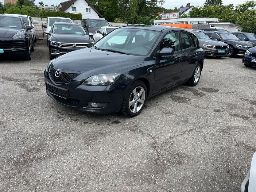 Mazda 3 204.000 km 1.990 € München 81243